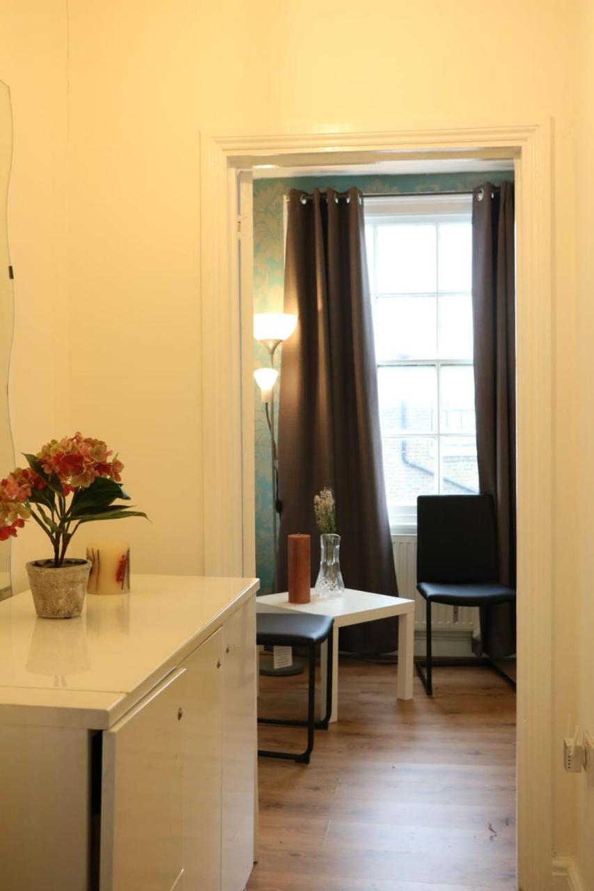 Apartmán Victoria Style Flat Near Victoria Station Londýn Exteriér fotografie